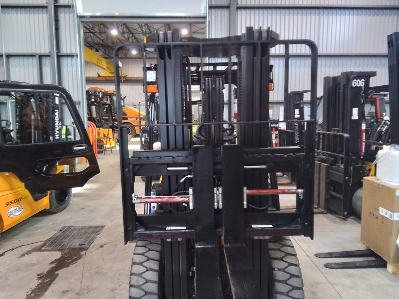 HYUNDAI 30L-9A #801_2